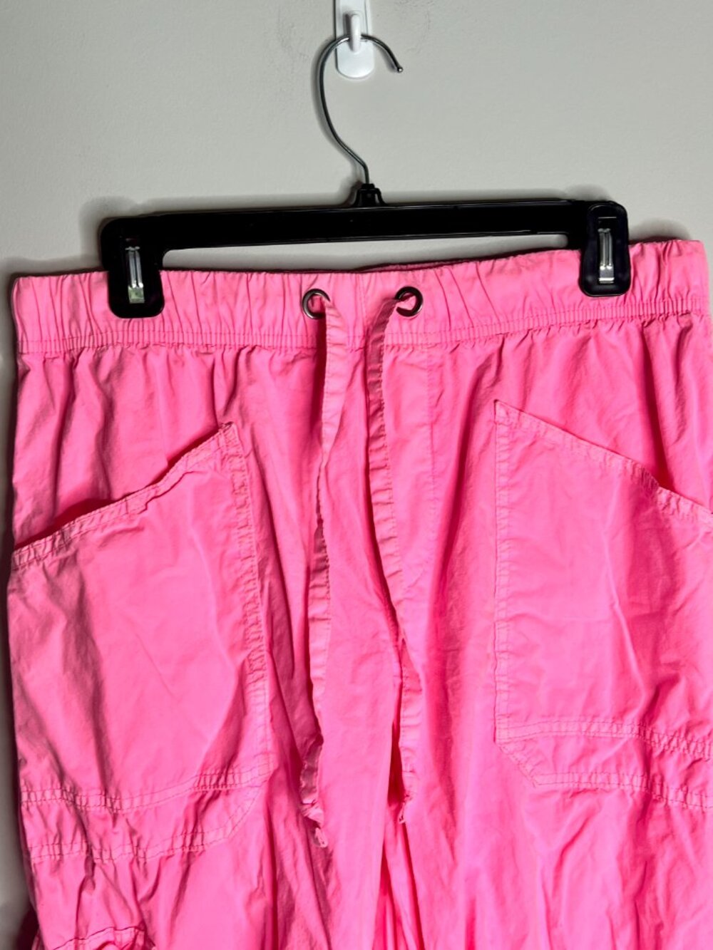 Aerie Avenue Baggy Cargo Pant in Pink Burst Comfy Gorpcore Streetwear Sz Medium - Picture 4 of 8